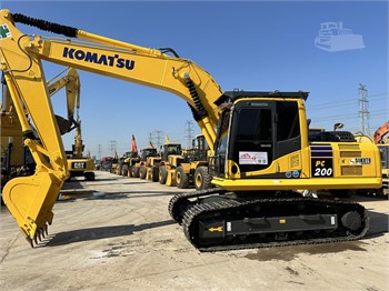 KOMATSU PC200-8 Crawler Excavators For Sale | MachineryTrader.com