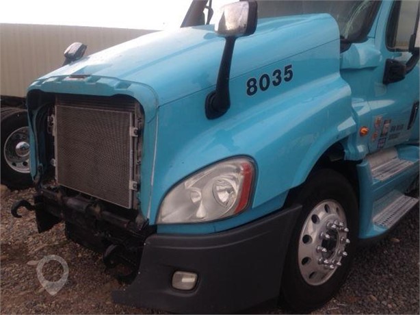 2013 FREIGHTLINER CASCADIA Used Bumper Truck / Trailer Components for sale