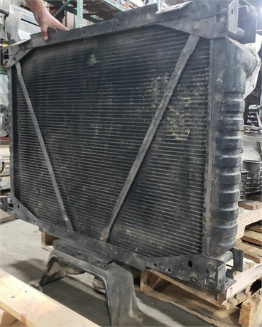 FREIGHTLINER FL112 Used Radiator Truck / Trailer Components for sale