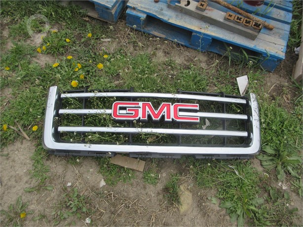 GMC TRUCK GRILL Used Parts / Accessories Shop / Warehouse auction results