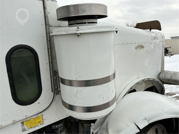 2003 PETERBILT 379 Used Other Truck / Trailer Components for sale