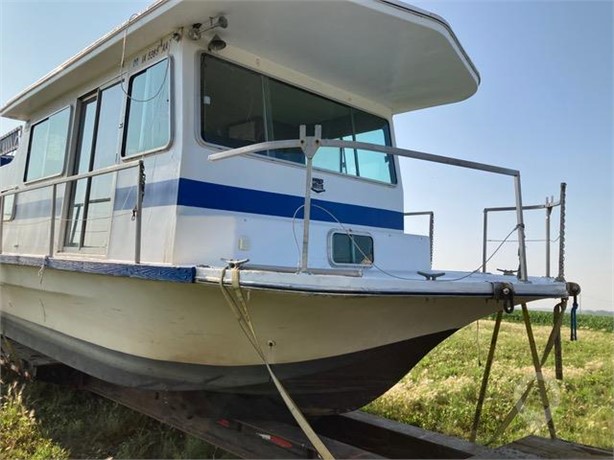 1976 HARBOR MASTER 40 Used Houseboats auction results
