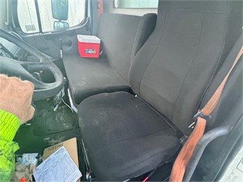 2014 FREIGHTLINER M2 106 Gebraucht Sitz LKW- / Anhängerkomponenten zum verkauf