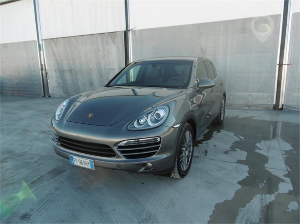 2014 PORSCHE CAYENNE Used SUV for sale