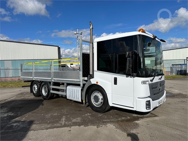 2014 MERCEDES-BENZ ECONIC 2630 Used Dropside Flatbed Trucks for sale