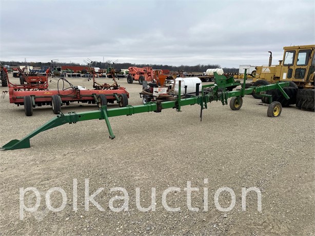 12 ROW TOOL BAR Used Other auction results
