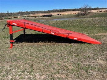 LOADING RAMP Used Other for sale