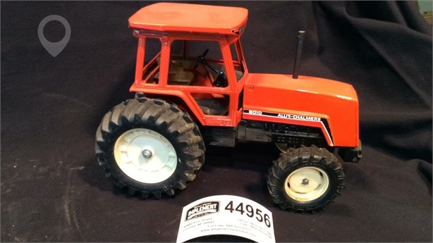 ALLIS-CHALMERS 8010 TRACTOR Used Die-cast / Other Toy Vehicles Toys / Hobbies auction results