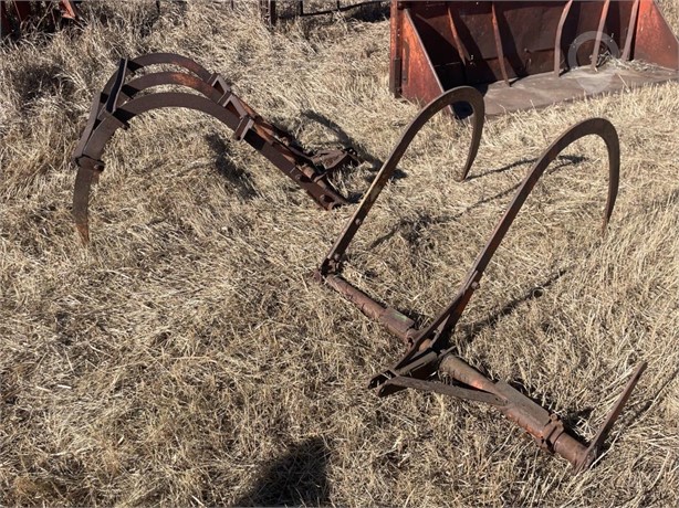 (2) FARMHAND GRAPPLE TOOTH UNITS Used Farms Antiques auction results