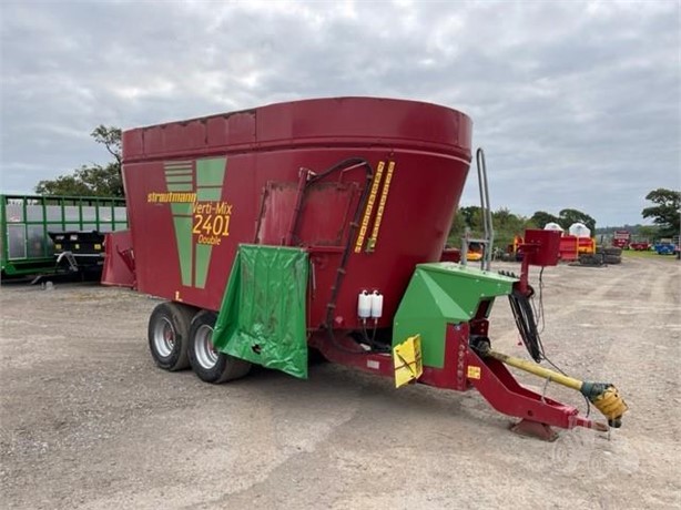 2017 STRAUTMANN VERTIMIX 2401 DOUBLE Used Feed/Mixer Wagon for sale