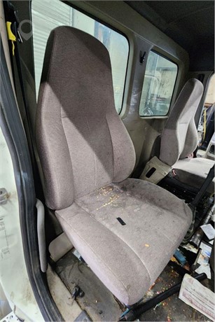 2019 FREIGHTLINER CASCADIA 125 Used Seat Truck / Trailer Components for sale