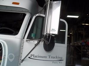 1994 FREIGHTLINER FLD Used Glass Truck / Trailer Components for sale