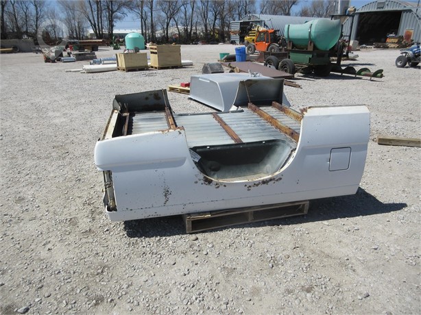 CHEVROLET S-10 PICKUP BOX Used Other Truck / Trailer Components auction results