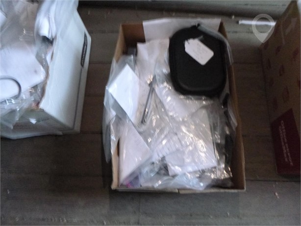 BOX OF ELECTRONIC CABLES Used Other Computers and Consumer Electronics Computers / Consumer Electronics auction results