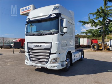 Daf Xf530 Tractor With Sleeper For Sale 15 Listings