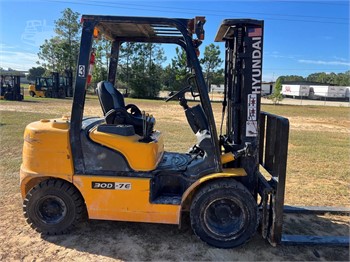 2013 HYUNDAI 30D-7E Used Pneumatic Tyre Forklifts auction results