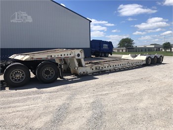 1999 Fontaine 35 Ton RGN Trailer, vin