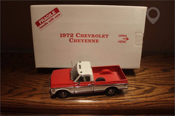 DANBURY MINT 1972 CHEVY CHEYENE PICKUP New Other Toys / Hobbies auction results
