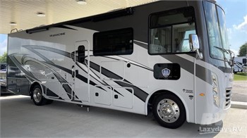 2013 34E Hurricane For Sale - Thor Motor Coach RVs - RV Trader