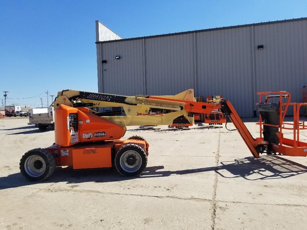 Wheeled articulated boom lift - E450AJ - JLG Industries Inc. - electric /  for construction