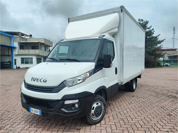 2017 IVECO DAILY 35C14 Gebraucht Transporter mit Kofferaufbau zum verkauf