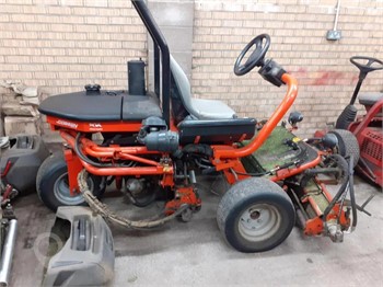 JACOBSEN Greens & Tees - Riding Mowers For Sale