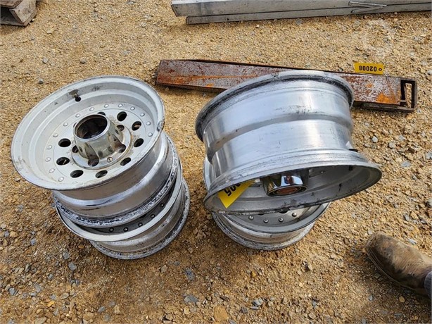 4 - 15" ALUMINUM RIMS Used Wheel Truck / Trailer Components auction results