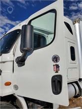 2013 FREIGHTLINER CASCADIA 113 Used Door Truck / Trailer Components for sale