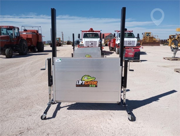 LIFT GATOR XTR LIFTGATE Used Lift Gate Truck / Trailer Components auction results