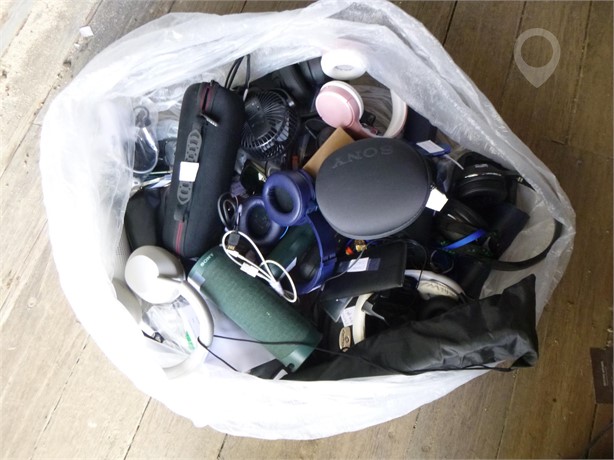 (1) BAG OF HEADPHONES Used Other Peripherals auction results