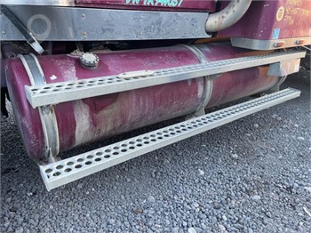 1996 WESTERN STAR 4900 Used Fuel Pump Truck / Trailer Components for sale