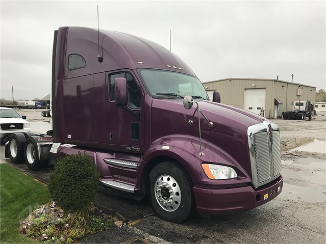2012 Kenworth T700 For Sale In South Bend Indiana Www