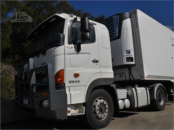 2017 HINO 700SH2045 Used Prime Movers for sale
