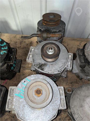 5X TRUCK ALTERNATORS Used Other Truck / Trailer Components auction results