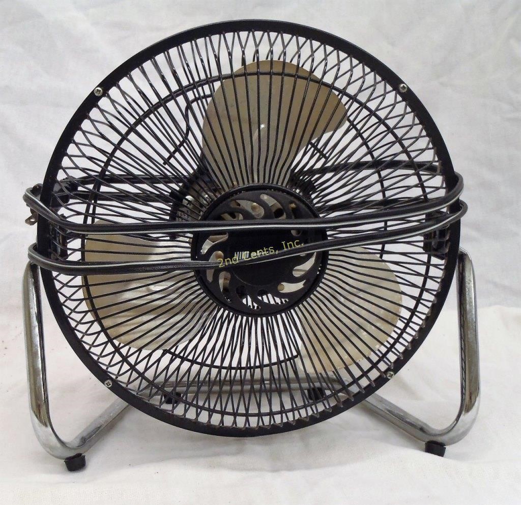 Small Lakewood Desk Fan Works 2nd Cents Inc