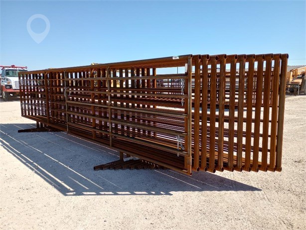 (12) FREE STANDING 24FT FENCE PANELS (1) W/ 12FT G Used Lawn / Garden Personal Property / Household items auction results
