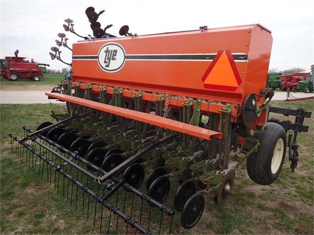 TYE PASTURE PLEASER For Sale in St Anne, Illinois | TractorHouse.com