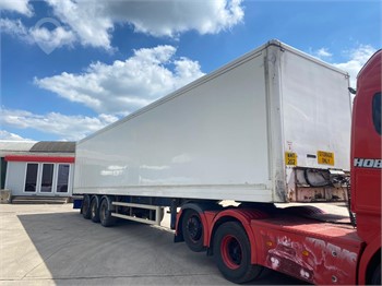 2004 SDC 13.6 m Used Box Trailers for sale