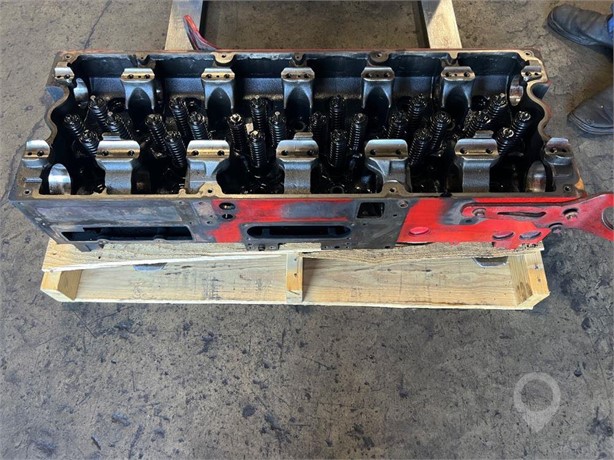 2000 CUMMINS ISX Used Cylinder Head Truck / Trailer Components for sale