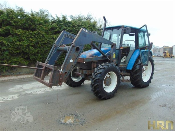 1996 NEW HOLLAND 6635 Used 40 HP to 99 HP Tractors for sale