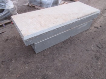 PICKUP TOOL BOX ALUMINUM OVERSIZE Used Tool Box Truck / Trailer Components auction results
