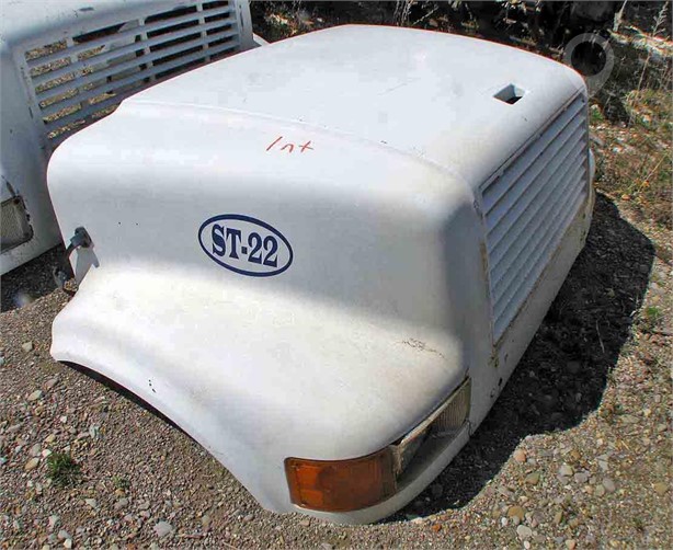 1997 INTERNATIONAL 4700-4900 Used Bonnet Truck / Trailer Components for sale