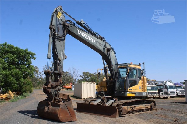 2012 VOLVO ECR235CL Used Tracked Excavators for sale
