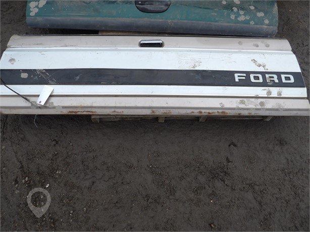 1996 FORD TAILGATE Used Body Panel Truck / Trailer Components auction results