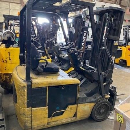 1999 CATERPILLAR EP16KT Used クッションタイヤフォークリフト for rent