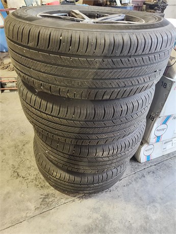 HANKOOK 255/65R18 Used Tyres Truck / Trailer Components auction results