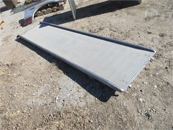 MOVING RAMP ALUMINUM Used Ramps Truck / Trailer Components auction results
