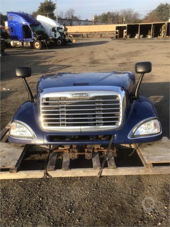 2007 FREIGHTLINER COLUMBIA 120 Used Bonnet Truck / Trailer Components for sale