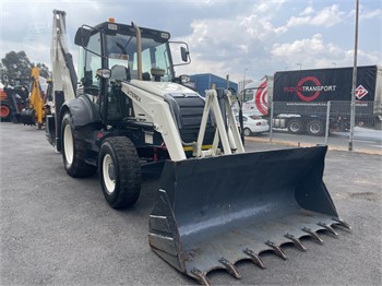 2015 TEREX 820 Used TLB for sale