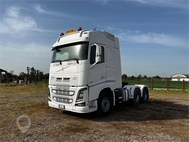 2016 VOLVO FH16.750 Used Tractor with Sleeper for sale